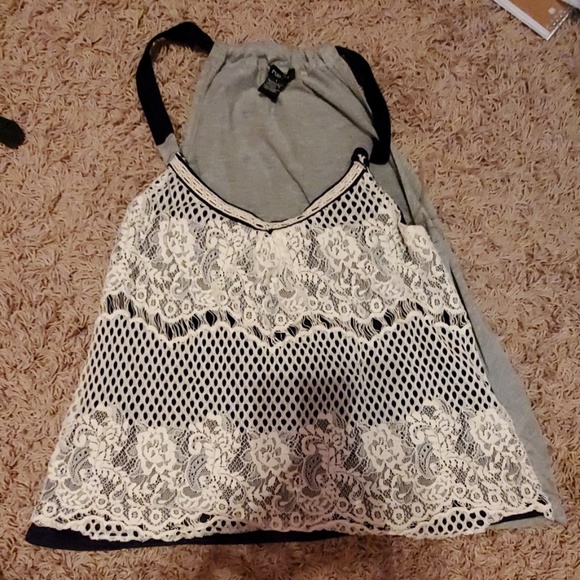 Tank top - Picture 1 of 1